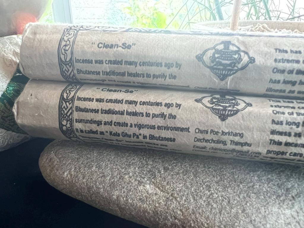 Clean - Se Incense | Bhutanese Himalayan Style Incense | 27 sticks | 9 inches | Chimi Incense | Clean Environment - The Incense Stick