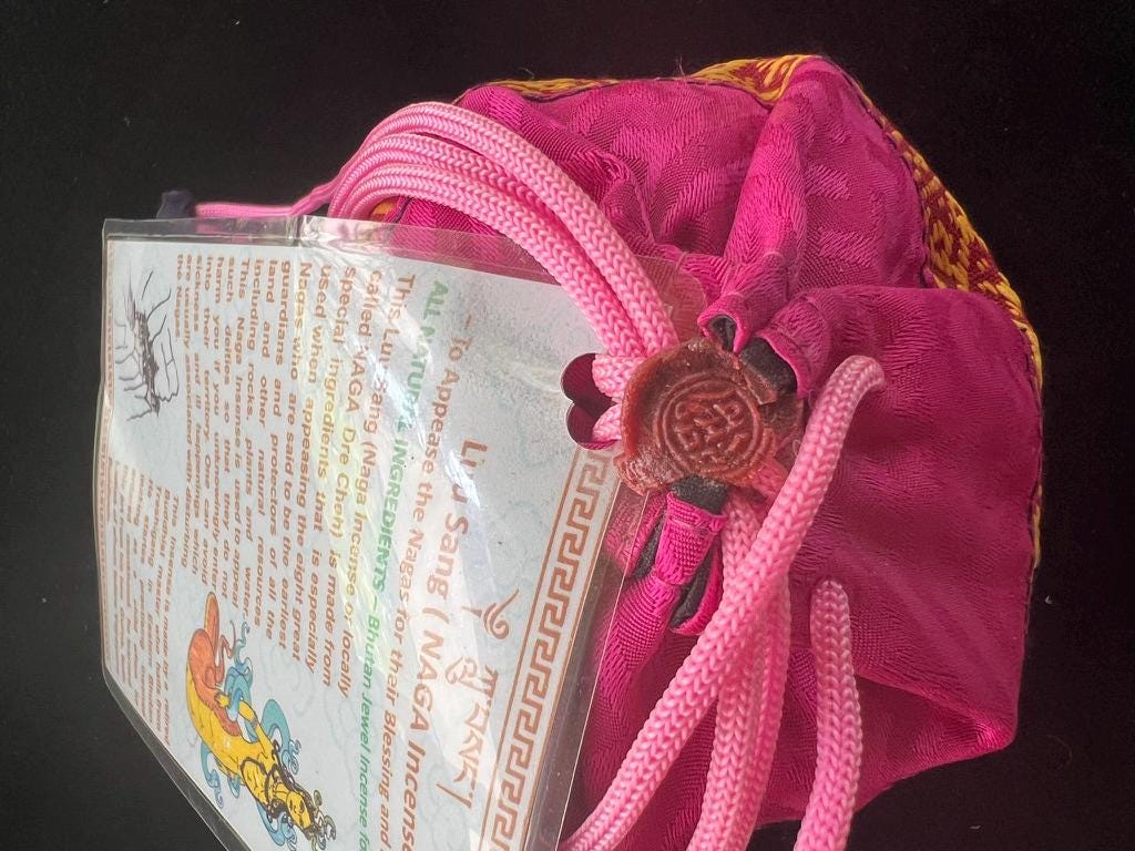 Luu Poe (Naga Incense) | Bhutanese Incense | Incense Powder | 240 grams pouch | Bhutan Jewel Incense House - The Incense Stick