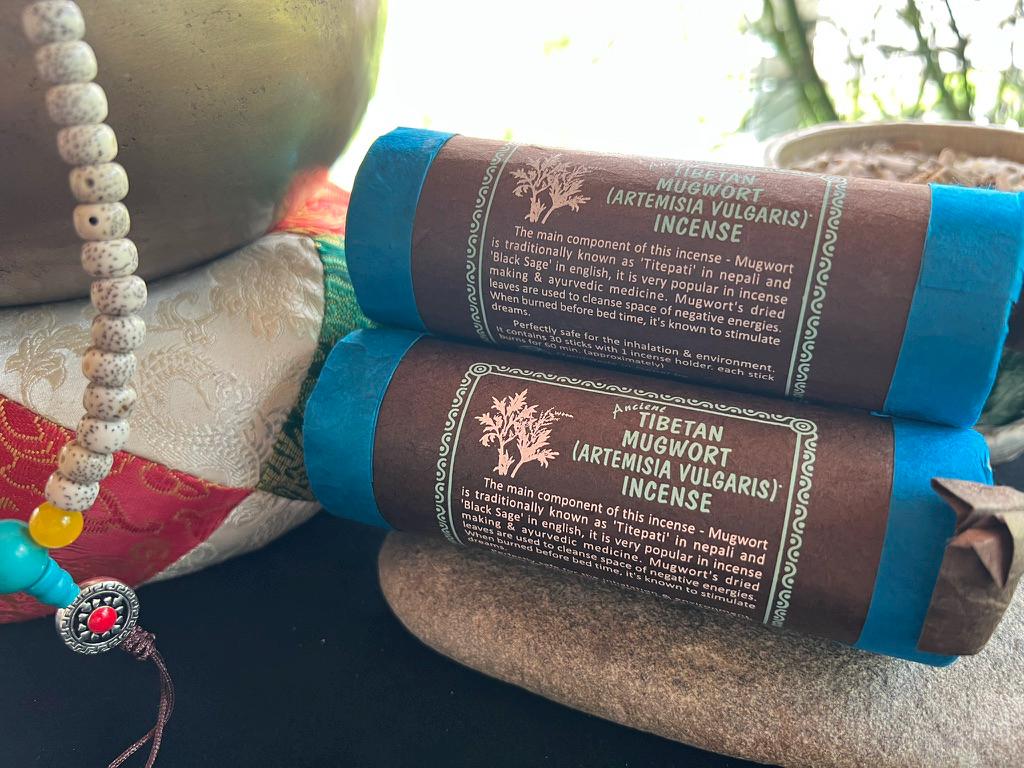 Ancient Tibetan Mugwort (Artemisia vulgaris) incense | Tibetan Incense | 30 sticks | w/ Mini Incense Holder - The Incense Stick