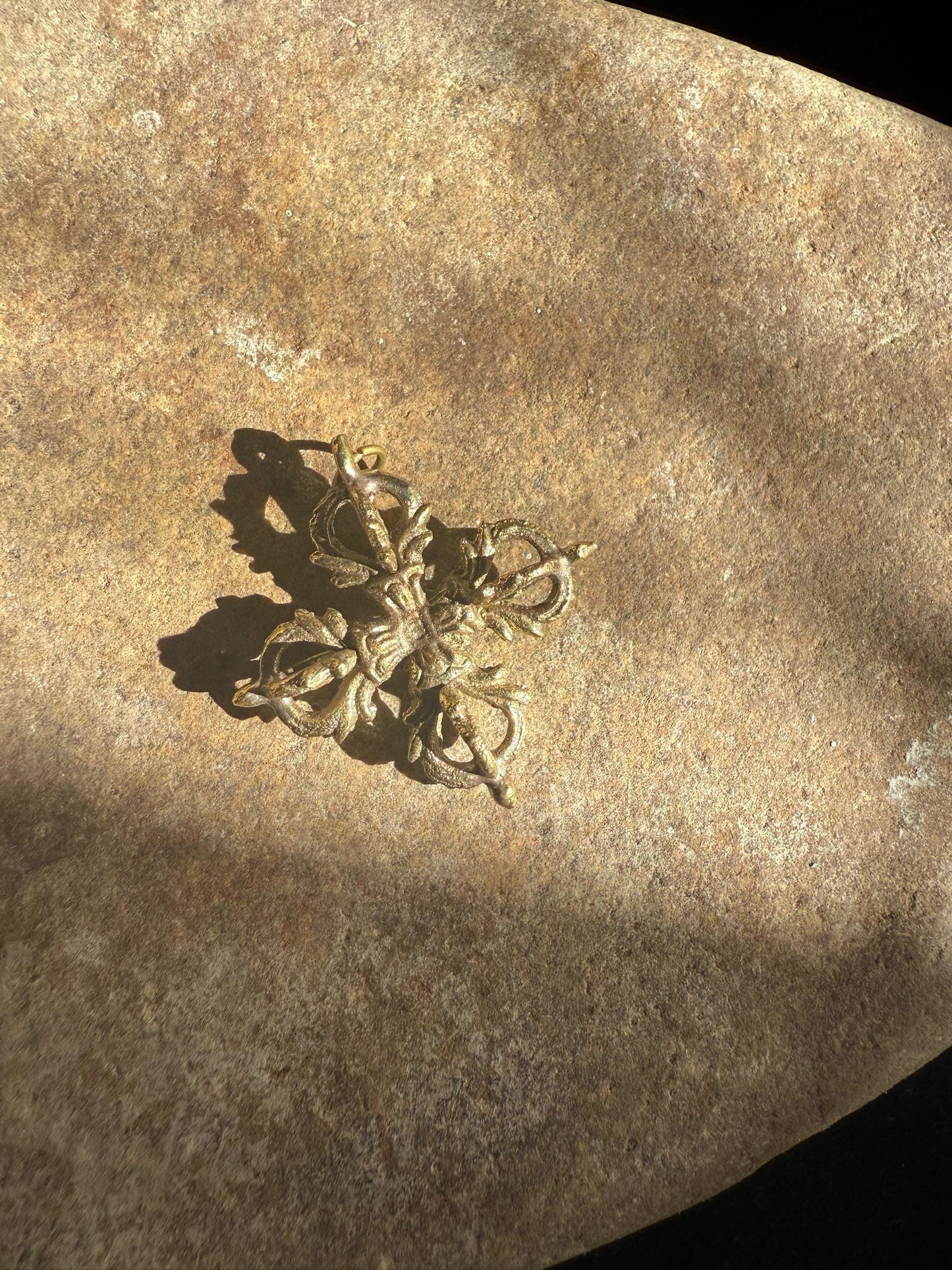 Double Dorje Pendent | Brass | Nepal | Aprox. 1 in by 1 in | Crossed Vajra - The Incense Stick