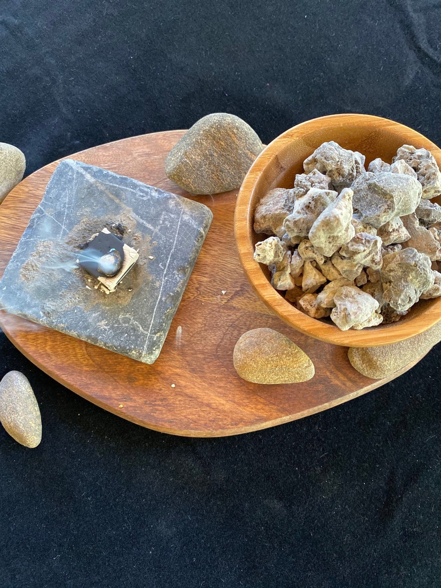 Black Copal Resin | 1 ounce | Natural Tree Resin | 100% Natural Protium grandifolium resin | Peruvian Copal | Incense - The Incense Stick