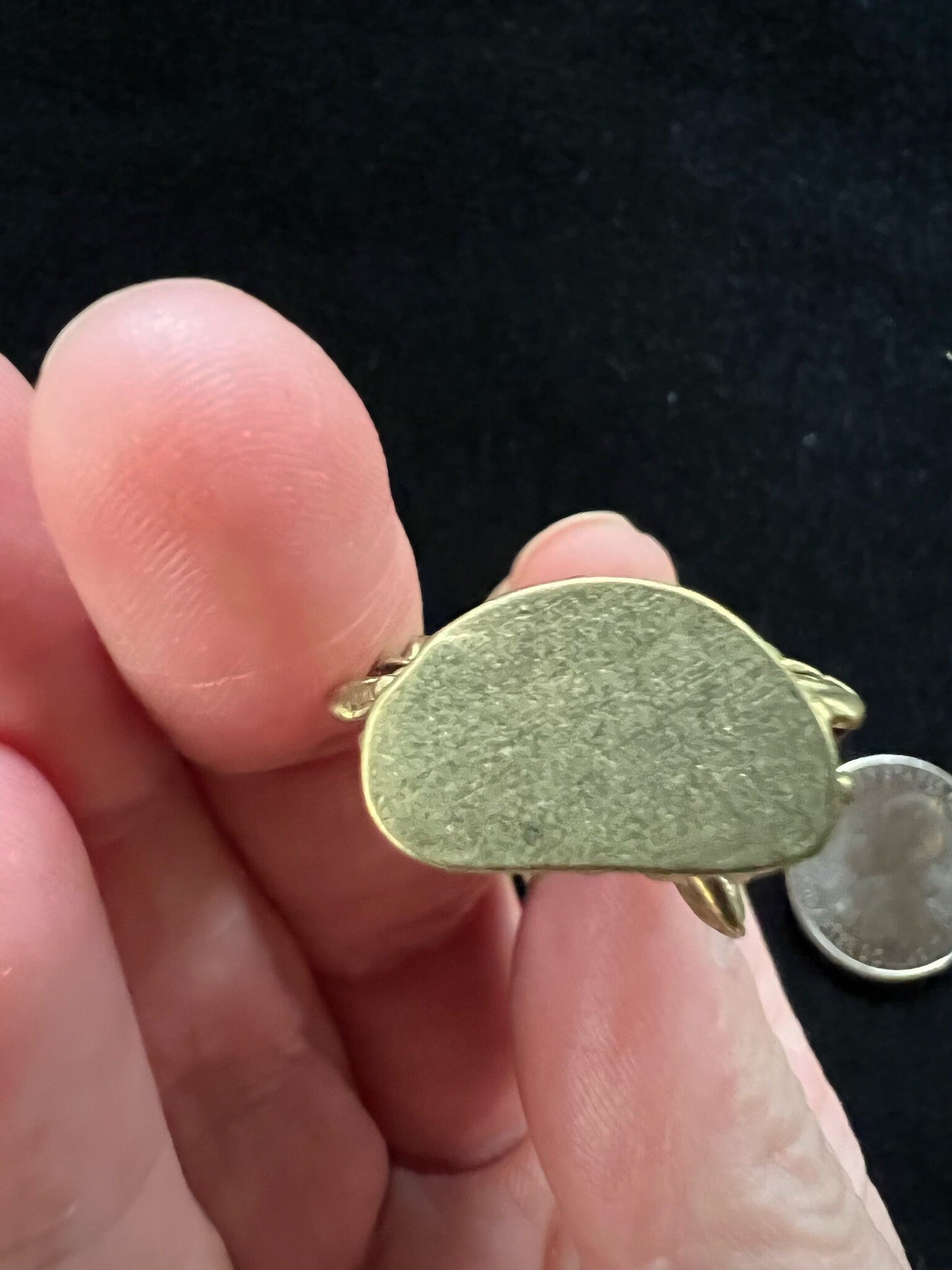 Small Saraswati Statue | Handmade | 1.75 inches by 1 inches | - The Incense Stick