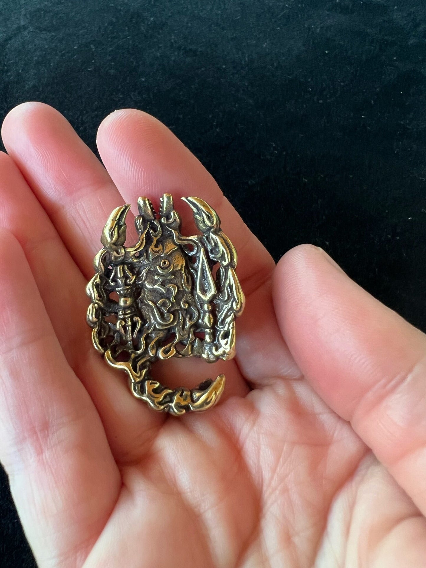 Scorpion Amulet | Handmade | 1.5 inches by 1 inches |Protection - The Incense Stick