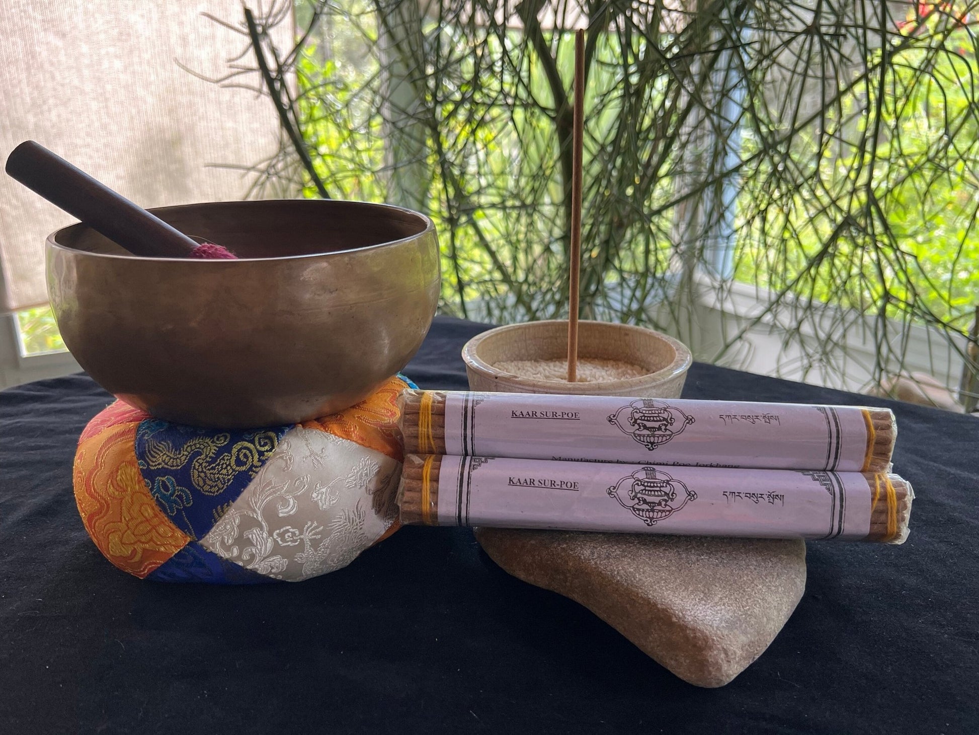Kaar Sur - Poe Incense | Bhutanese Himalayan Style Incense | 30 sticks | 9 inches | Chimi Incense | Kar Sur | White Offering Incense - The Incense Stick