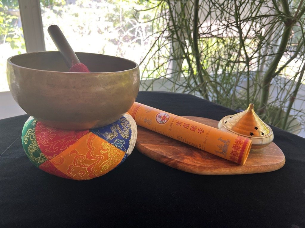 Dzongsar Tibetan Incense | Tibet | 40 sticks | 8 inches long | Dege Dzongsar Tibetan Hospital - The Incense Stick