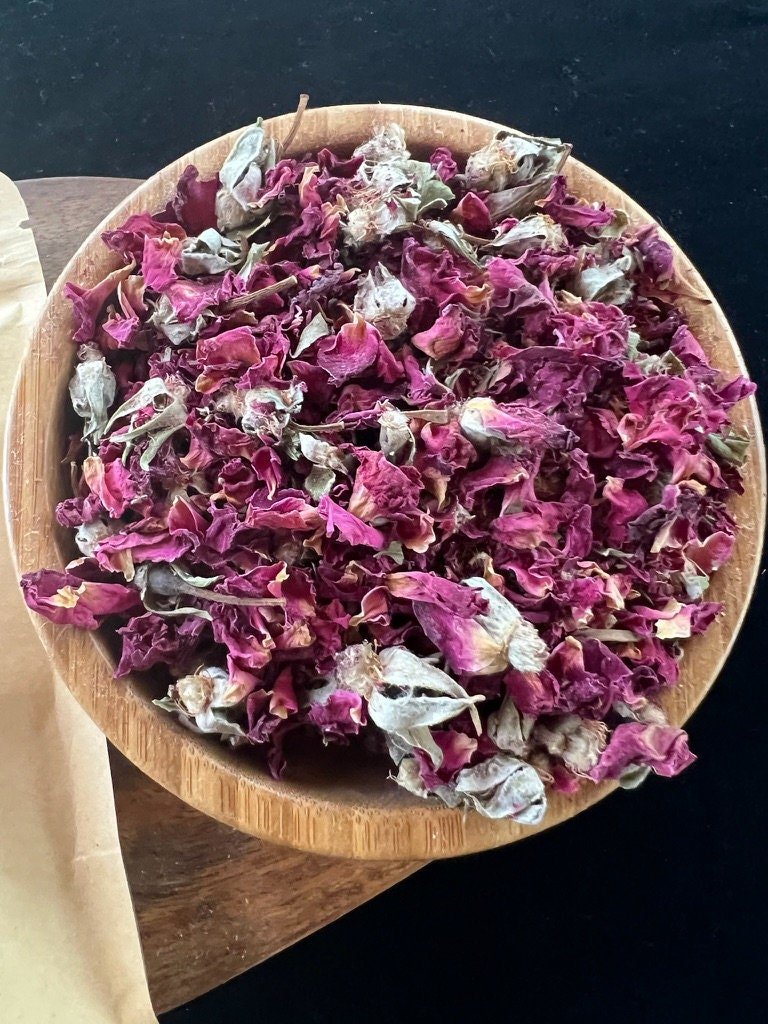 Red Rose Buds & Petals | 1 oz | Pakistan | Rosa centifolia - The Incense Stick
