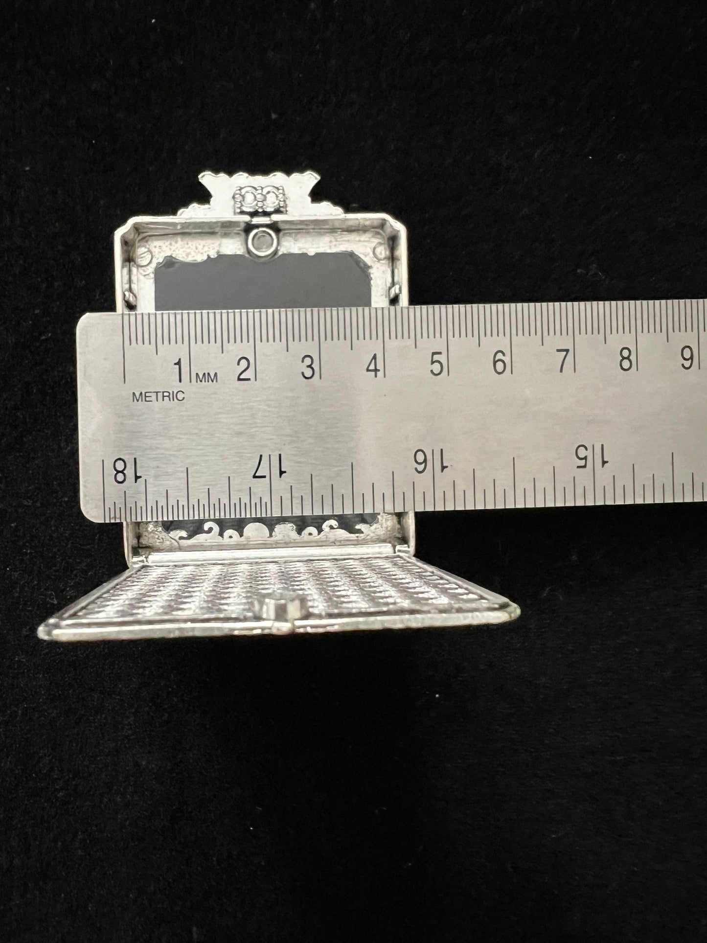 Tiny Thangka Green Tara Locket Pendant | Approx 1.5 in by 2 in | Nepal | Gau - The Incense Stick