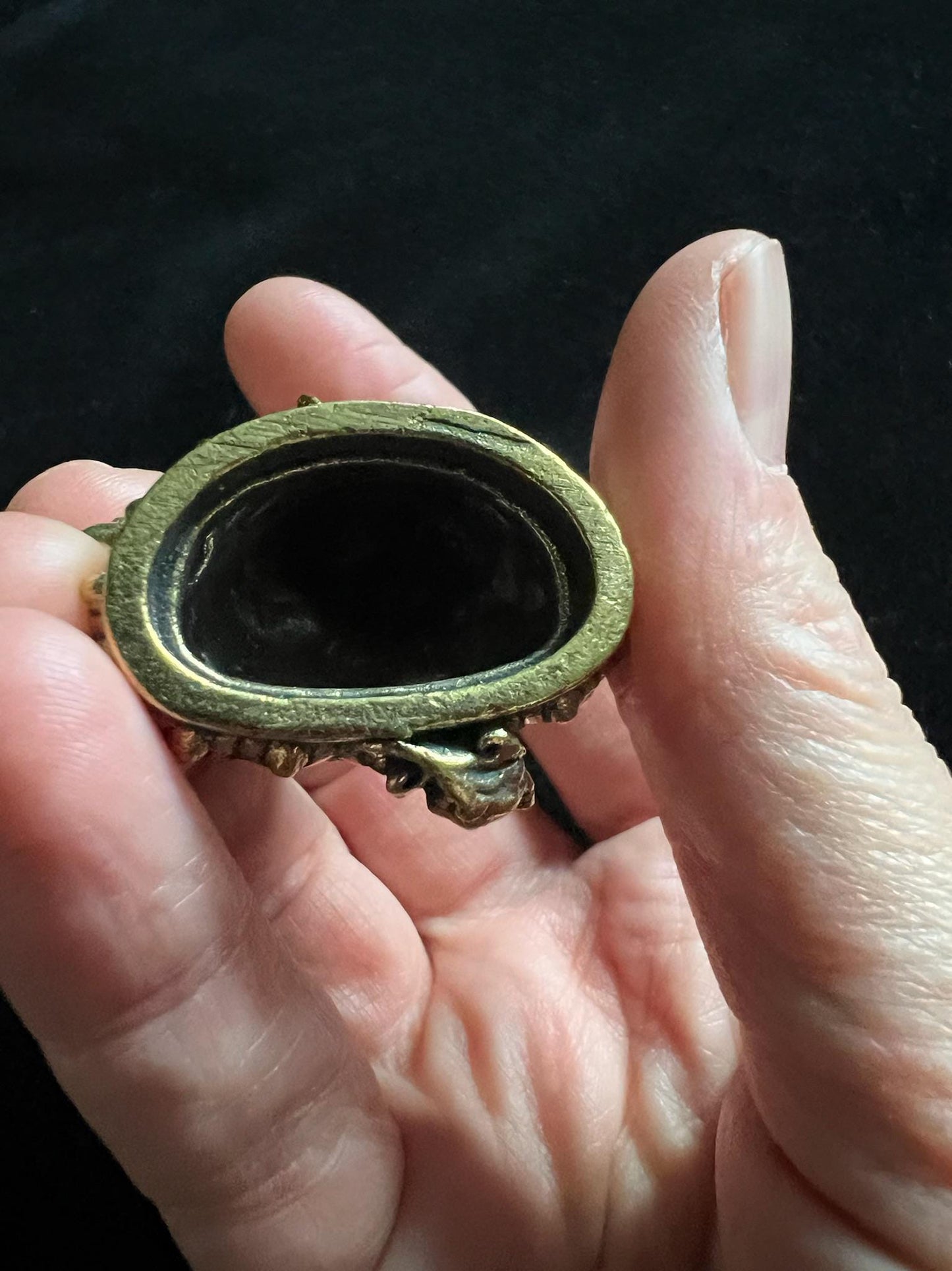 Deluxe Small Green Dzambhala with Consort Statue | Handmade | 1.75 inches | Karma Family | Vasudhara (Tara) and Amoghasiddhi - The Incense Stick