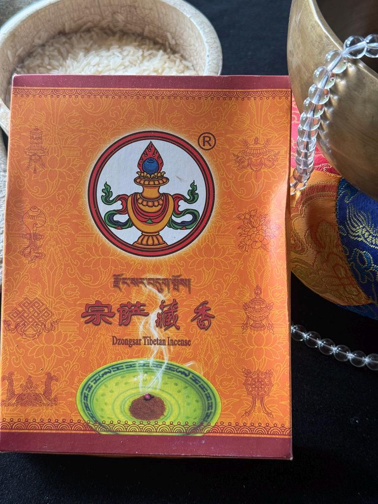 Dzongsar Tibetan Powdered Incense | Tibet | 50g | Dege Dzongsar Tibetan Hospital - The Incense Stick