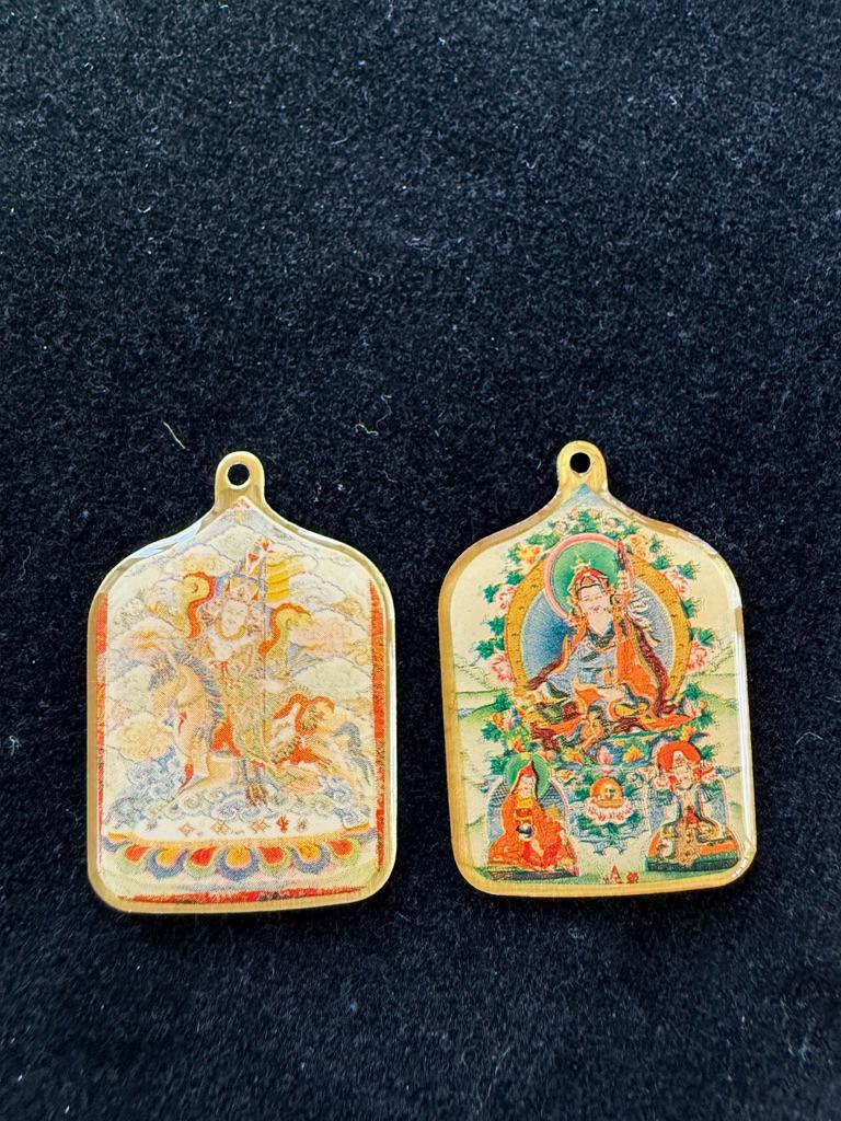 Guru Padmasambhava and Gesar Pendant | 2 sided | Approx 1 inches long x 1.25 inches wide | Tibet | Guru Rinpoche - The Incense Stick
