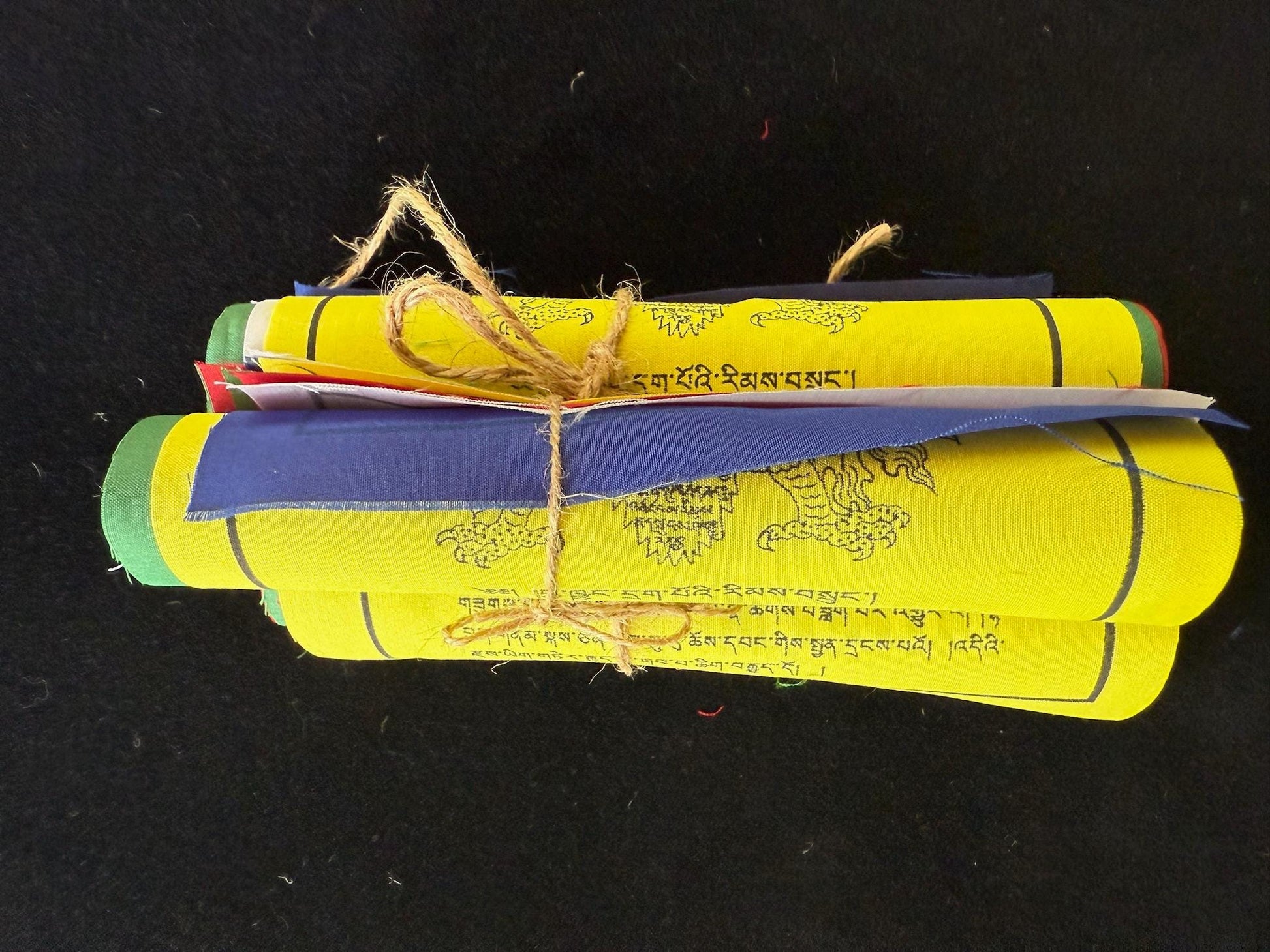 Garuda Protective Amulet Prayer Flags | Tibetan Prayer Flags | 6in x 7.5in | 1 set of 10 five color flags | nyenrim - The Incense Stick