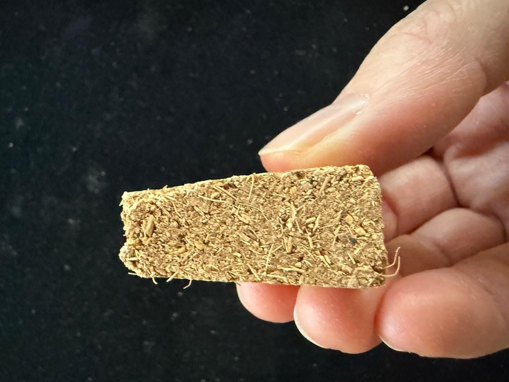 Palo Santo Cone Incense| 10 cones | 1 tin | Peru | Bursera graveolens - The Incense Stick