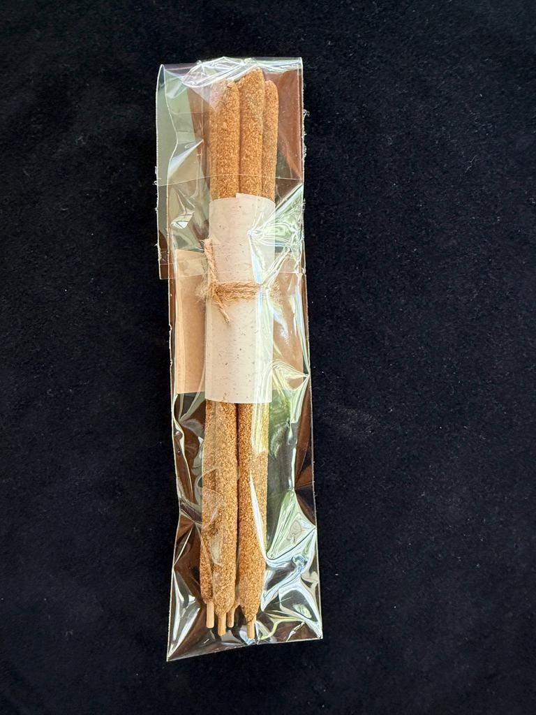 Palo Santo Incense Sticks | 5 Sticks | 7.5" long | Natural | Peru | Bursera graveolens | Convenient - The Incense Stick