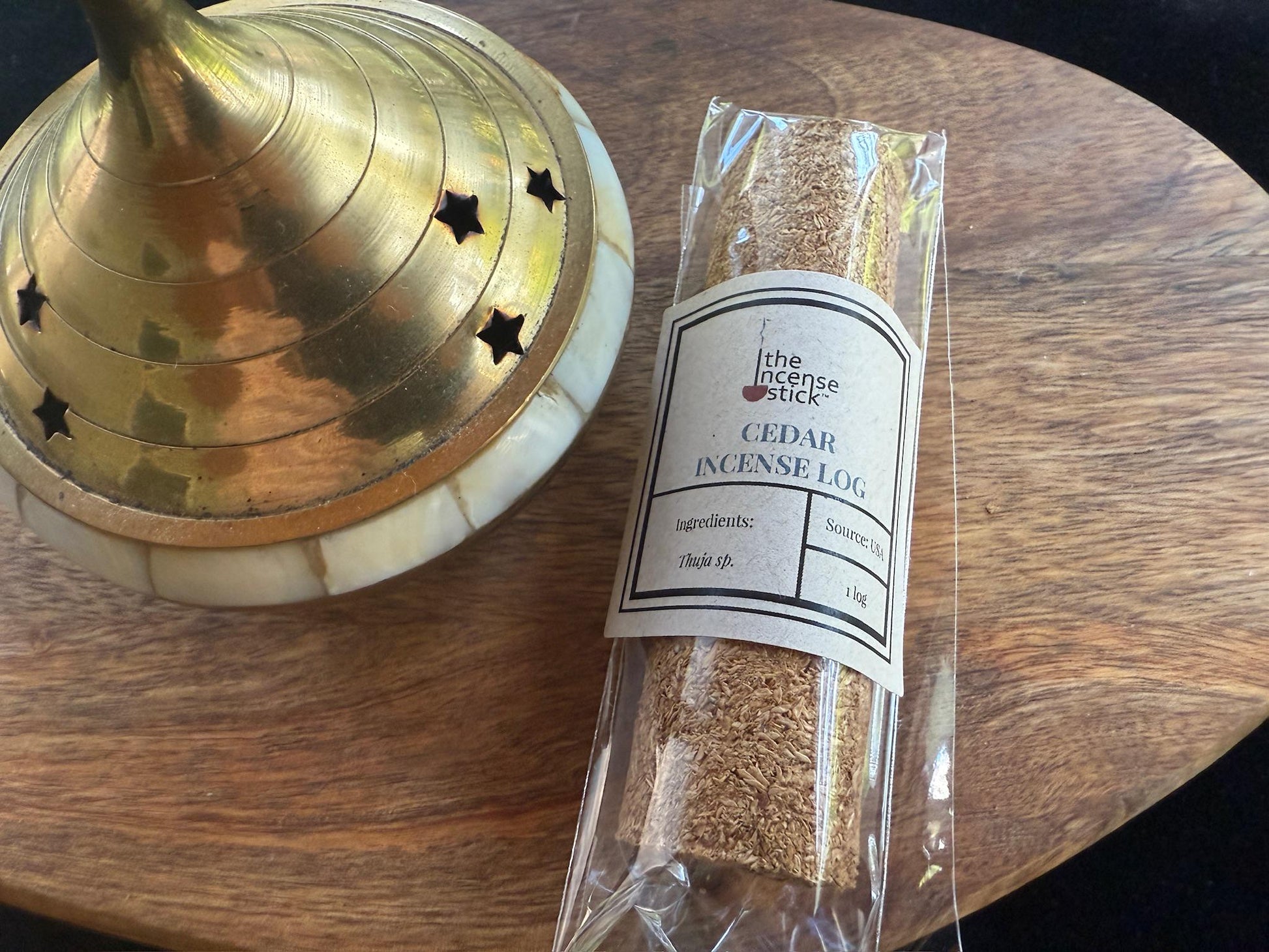 Cedar Incense Log | 1 log | 4" long | Natural | Convenient | Thuja sp. - The Incense Stick
