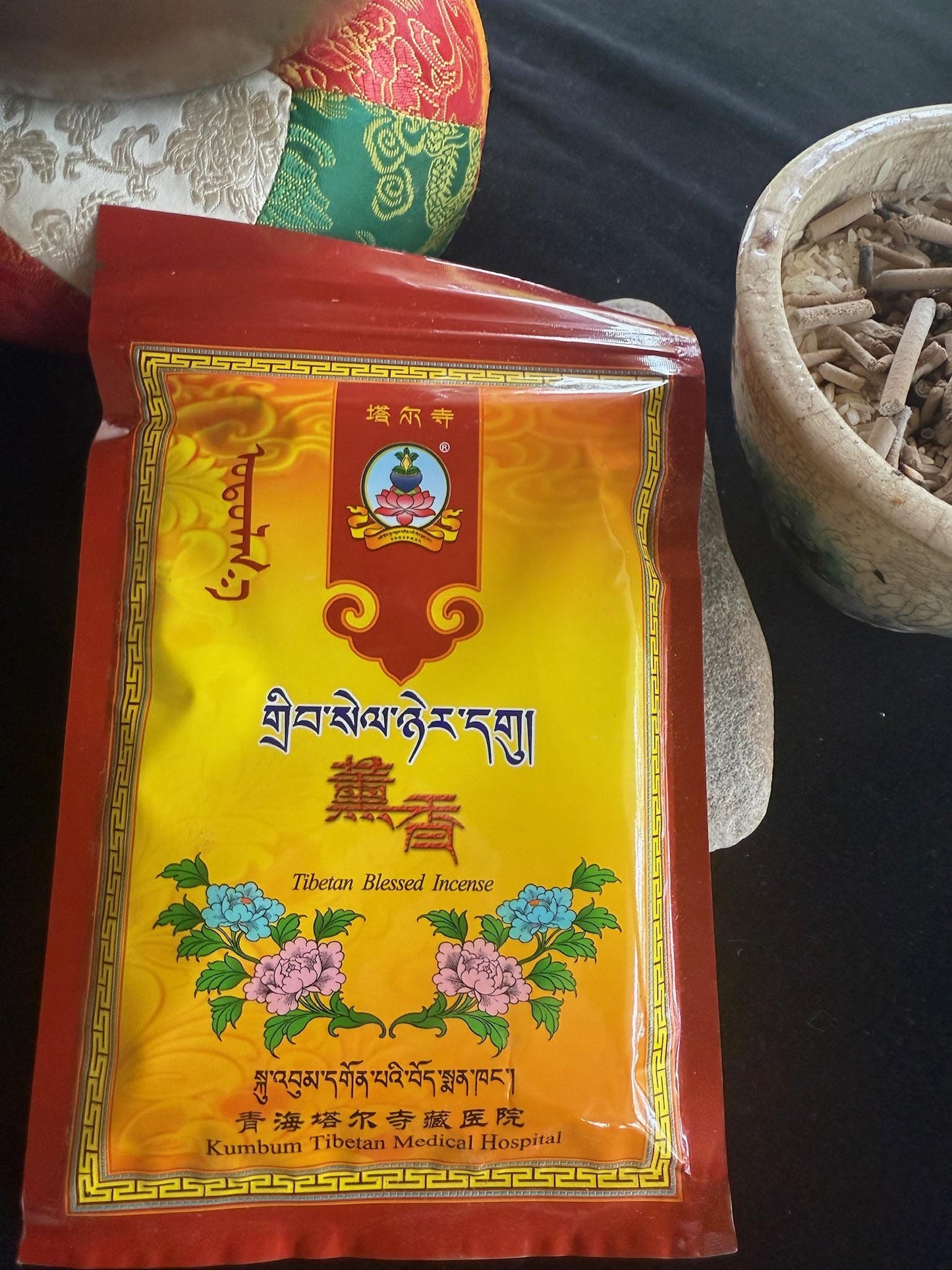 Tibetan Blessed Drib Sang Incense Powder | 100 grams | Tibet | Kumbum Tibetan Medical Hospital | Divine Blue Water - The Incense Stick