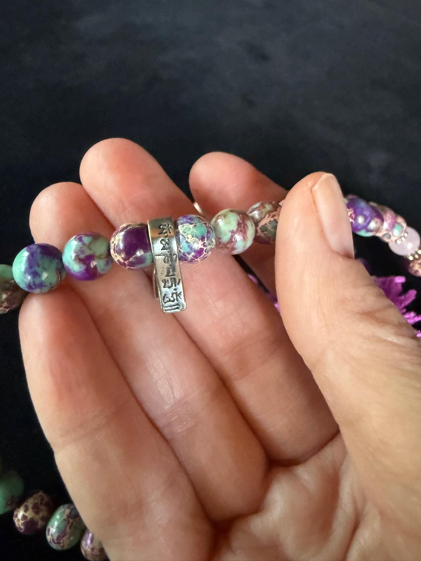 Om Mani Padme Hung Clip Mala Counter | Metal | Approx 5/8in x 3/16in | Tibet | Mala Bum Counter | Chenrezig | 6 Syllable Mantra - The Incense Stick