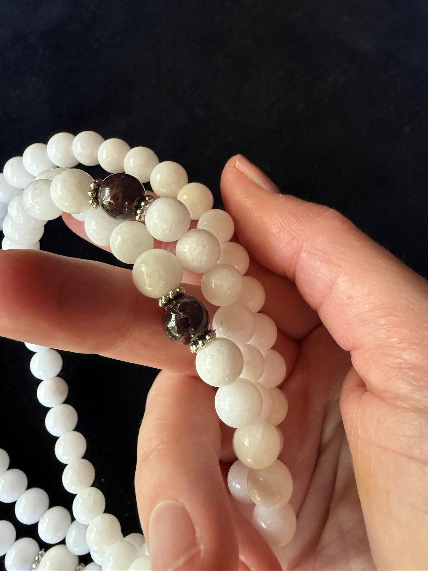 White Jade Mala | 108 Jade beads, 3 Garnet beads, Tassel | 8mm | Free mala bag | Handmade | Adjustable - The Incense Stick
