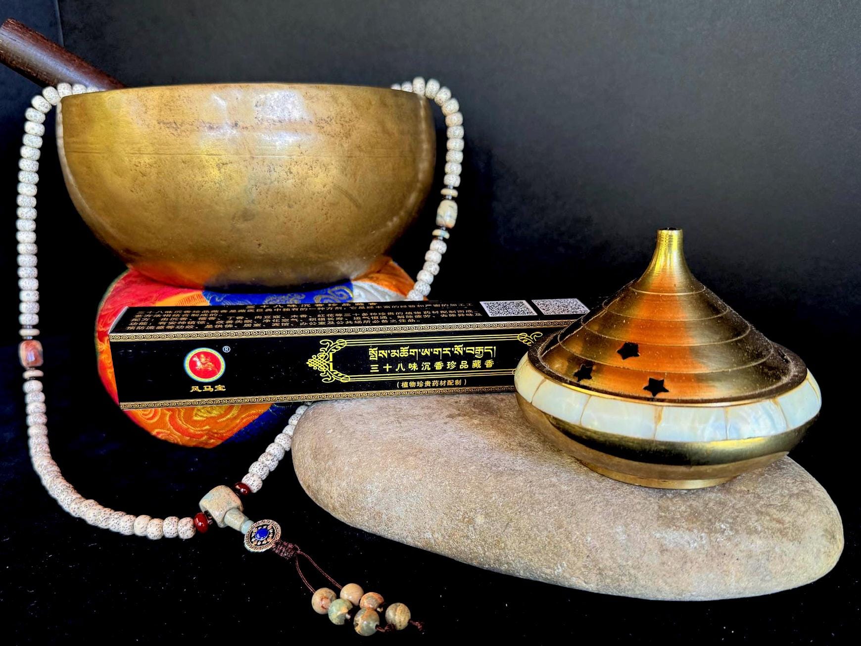 Precious Agarwood Medicinal 38 Incense | Tibet | 40 sticks | 9.5 inches long | Feng Ma Bao (Wind Horse Treasure) - The Incense Stick