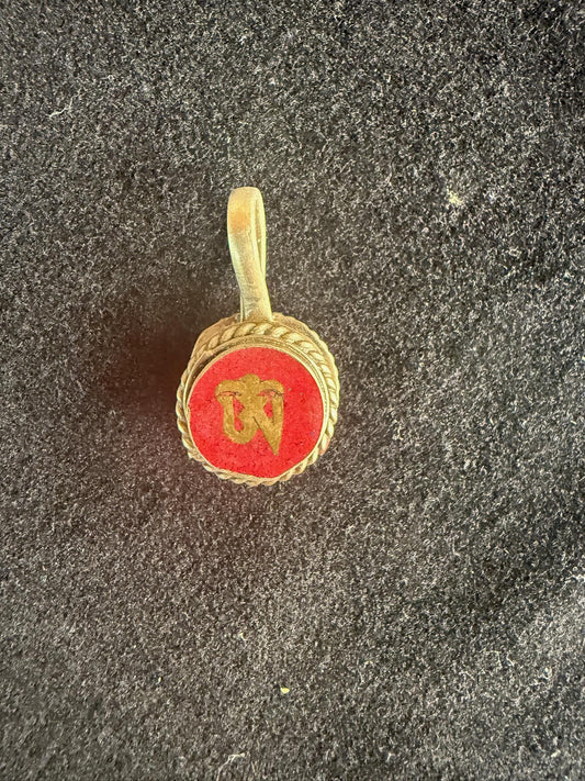 Om Inlay Mala Counter | Approx 1/2in | Nepal | Bum Counter | Brass and Stone - The Incense Stick