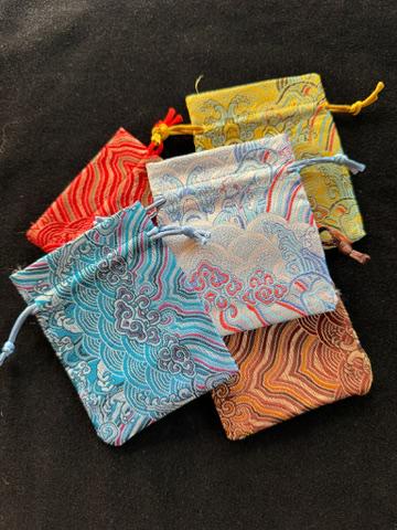 Yak Bone Wrist Mala | Nepal | Bone with Stone and Brass Inlays | Elastic Bracelet | 27 beads | 6 - 7mm - The Incense Stick