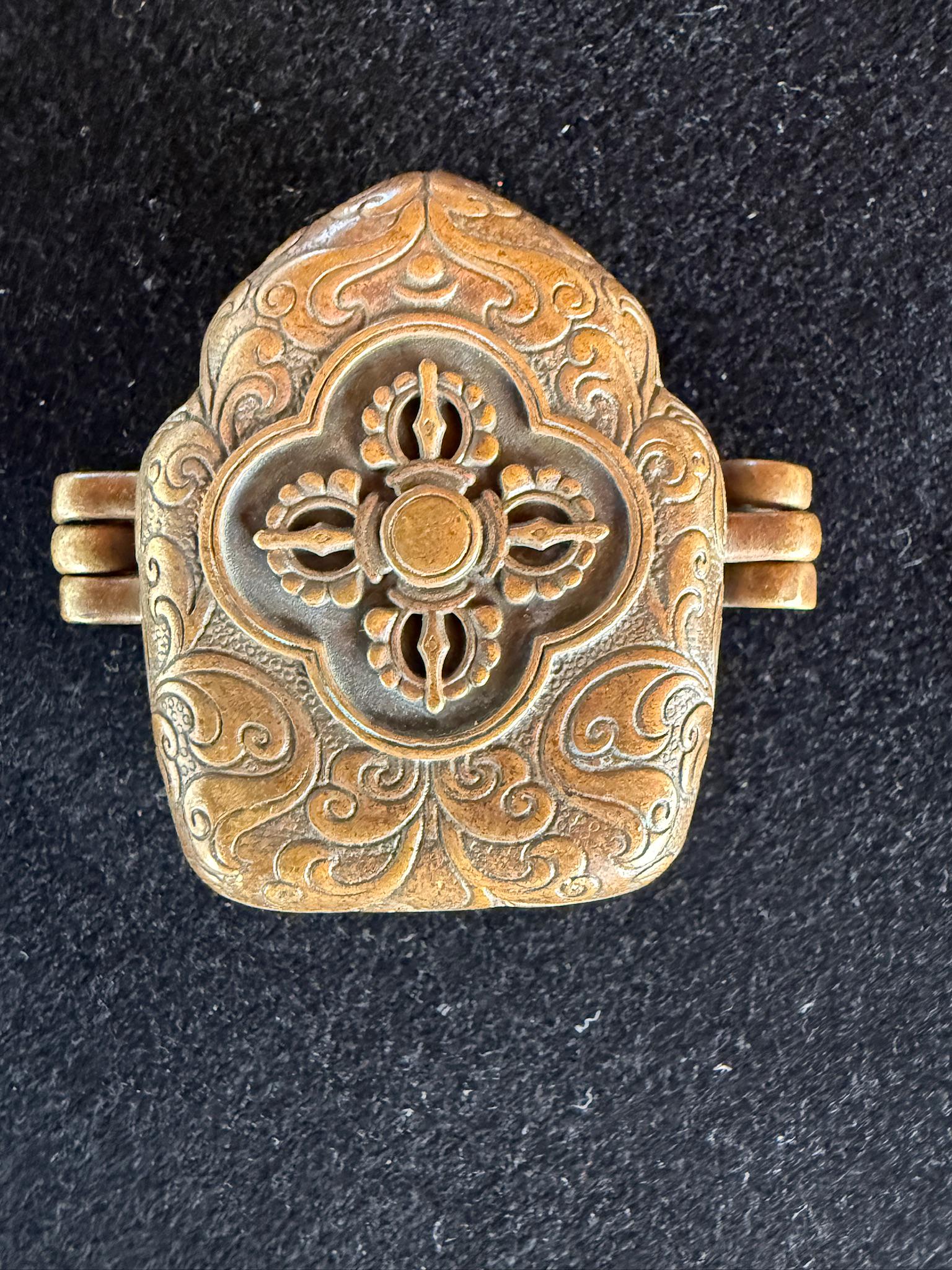 Buddha Gau Amulet Box | Approx 1.5 inches long x 1 inches wide | Tibet | Ghau