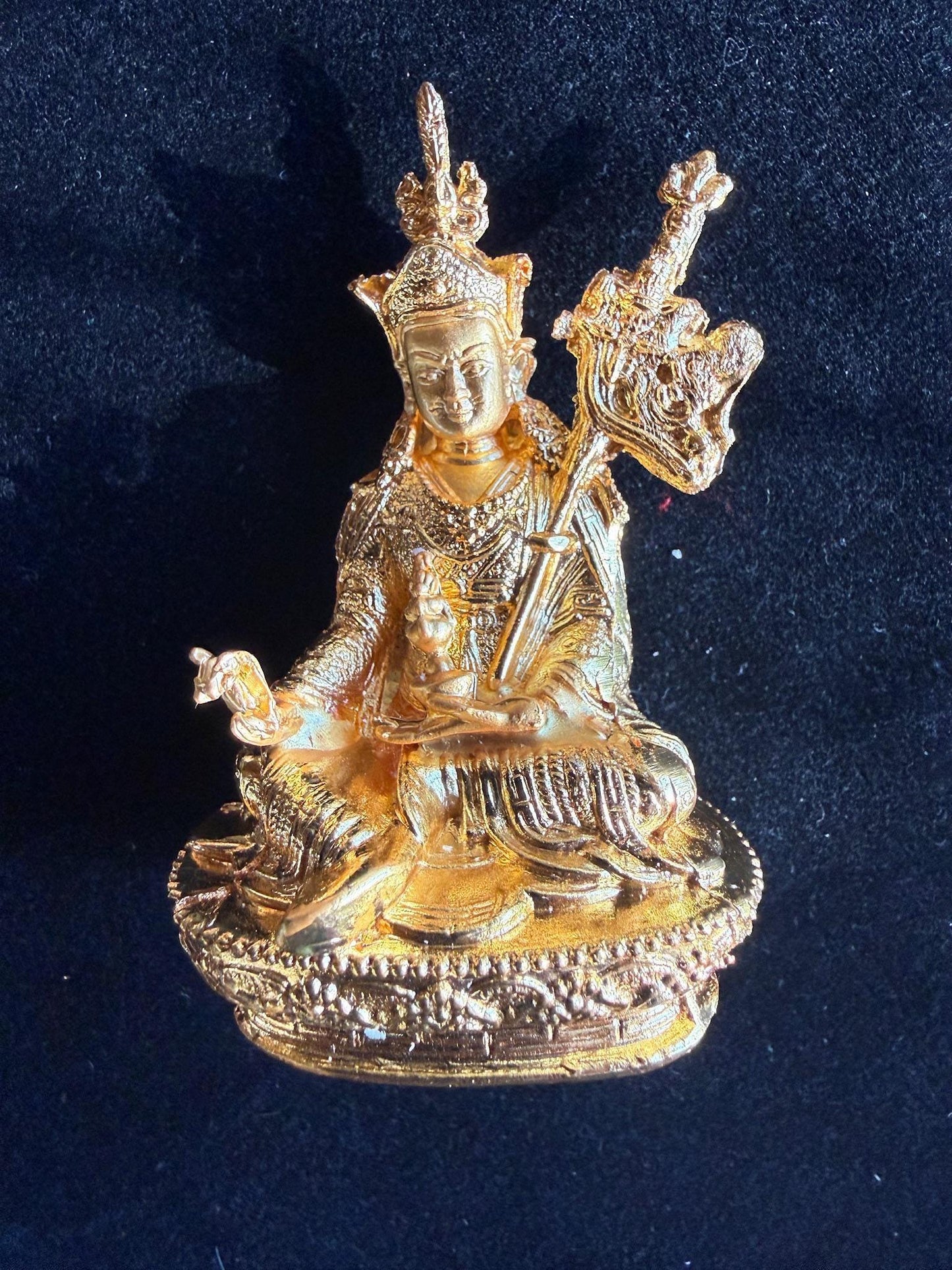 Medium Guru Rinpoche Statue |3 inches | Guru Padmasambhava | Lotus Born