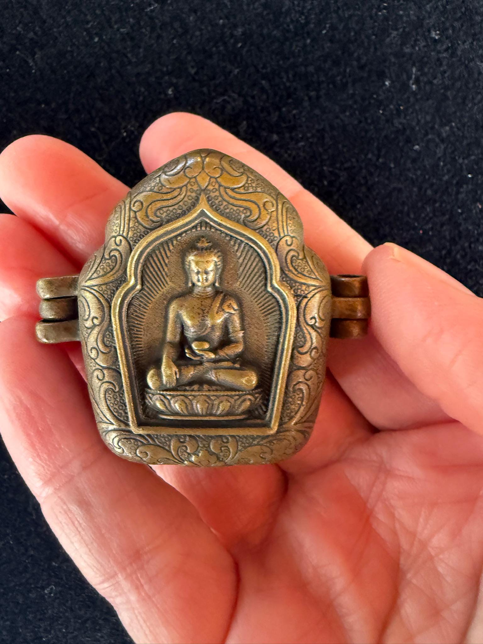 Buddha Gau Amulet Box | Approx 1.5 inches long x 1 inches wide | Tibet | Ghau