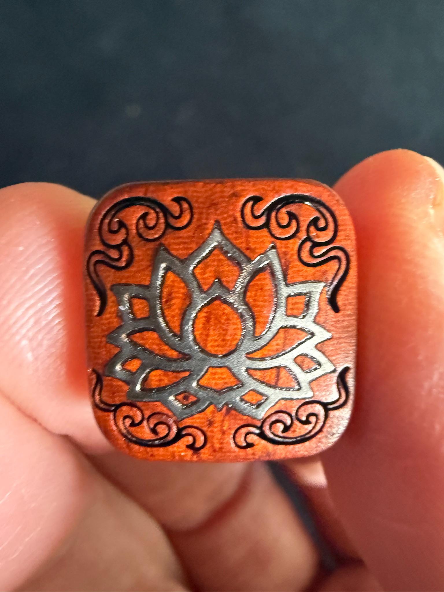 Lotus Wood Inlay Bead | 1 bead | 15mm square