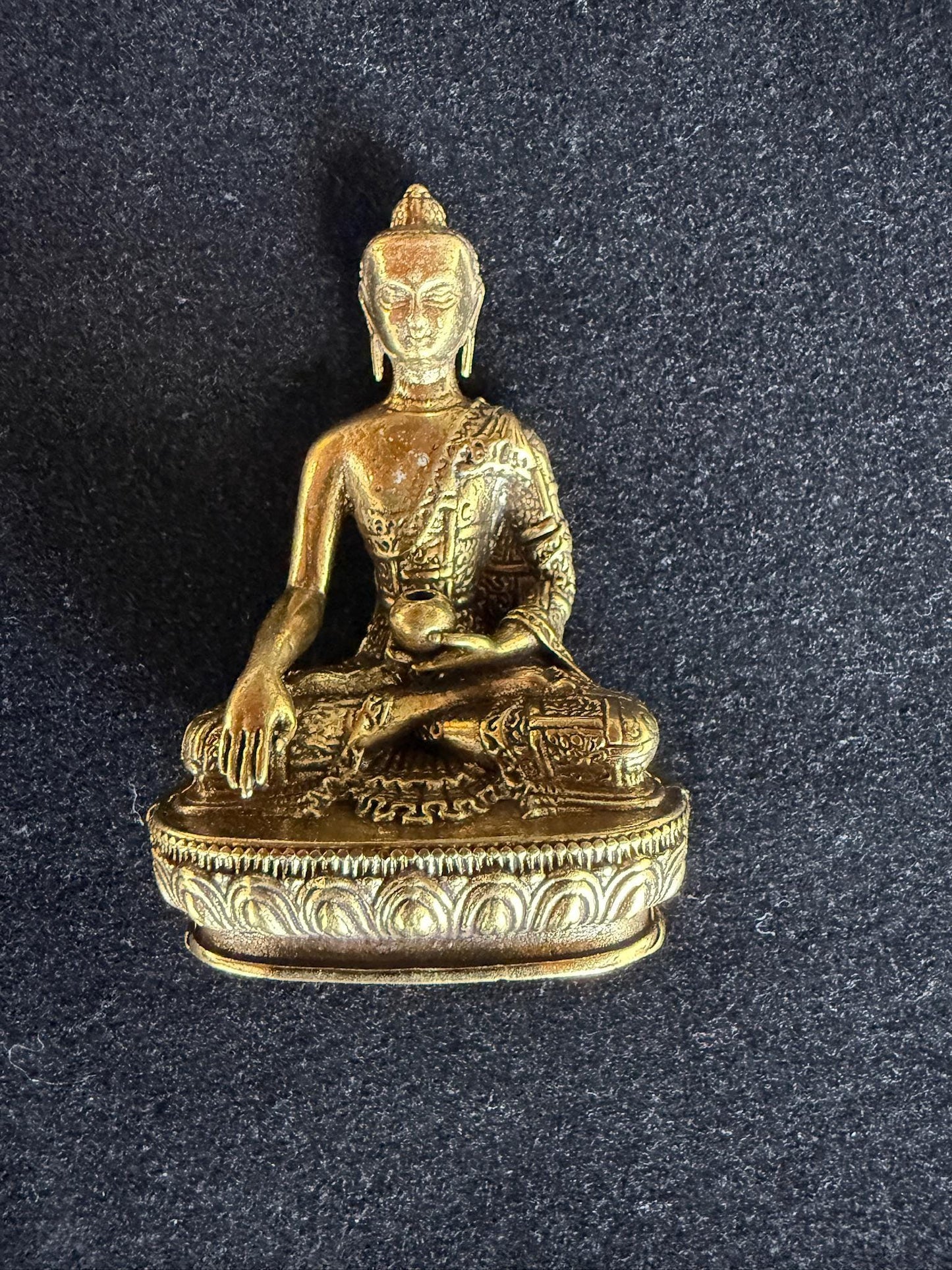 Deluxe Small Buddha Shakyamuni Statue Style 2 | Brass | Approx 2.5 inches