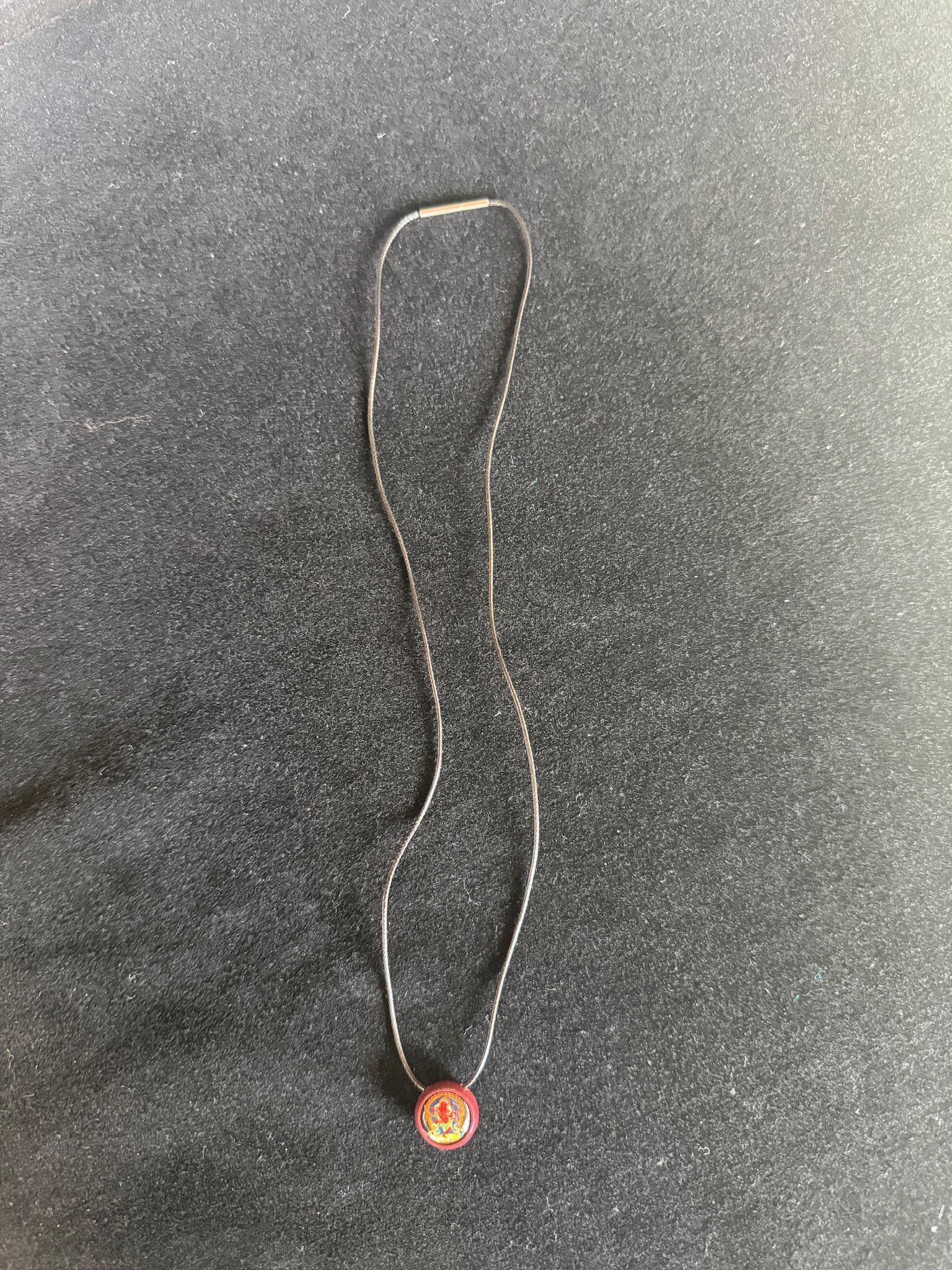 Kurukulle Glass Bead Pendant | 1 bead with cord | Glass | 15mm diameter | Dakini