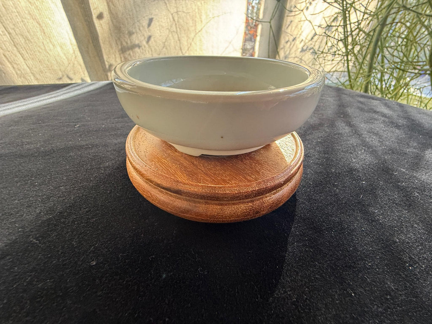 Ceramic Sang Offering Bowl | White with Red Takdröl| Incense Burner | 4 inch Diameter