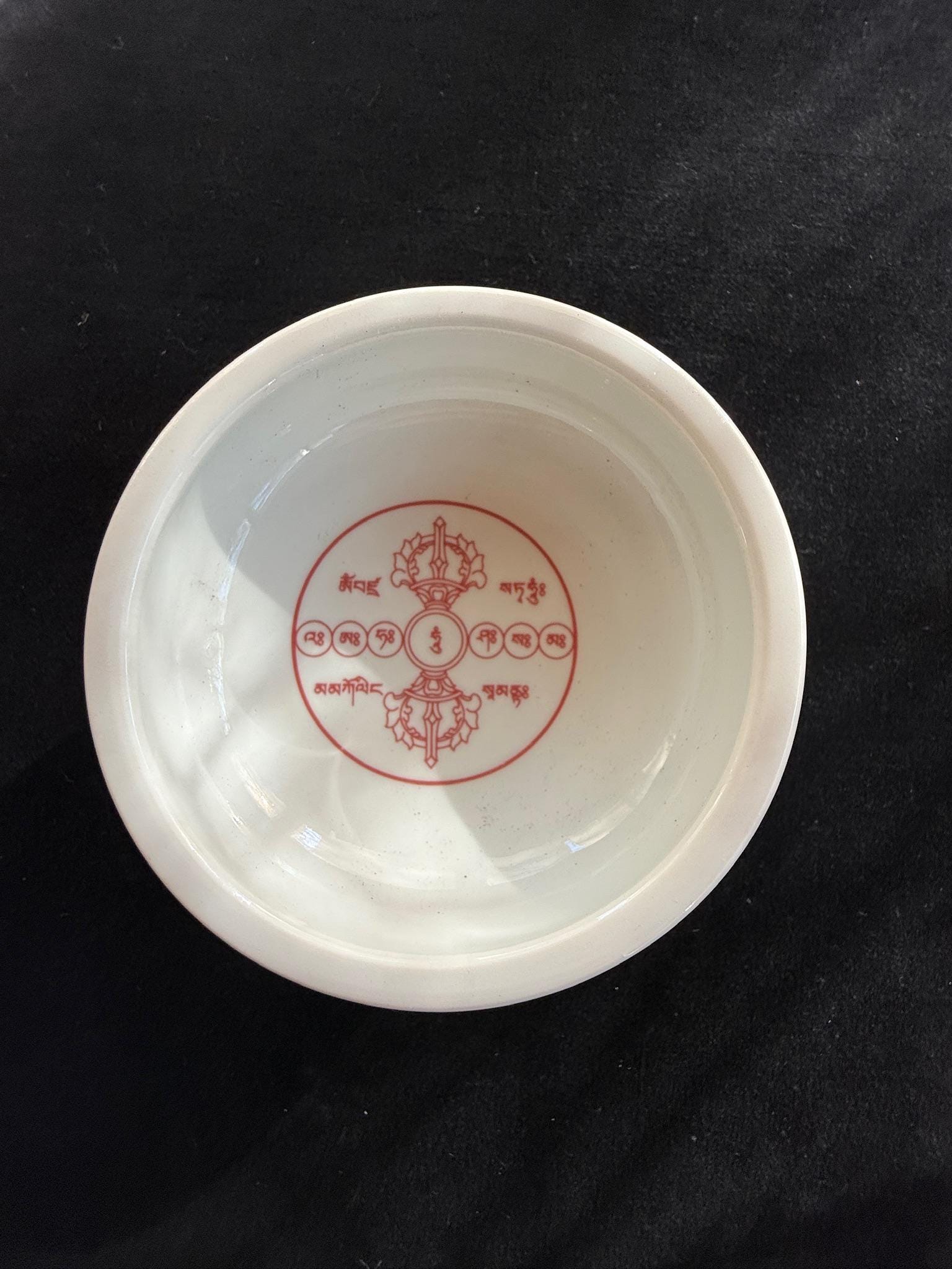 Ceramic Sang Offering Bowl | White with Red Takdröl| Incense Burner | 4 inch Diameter