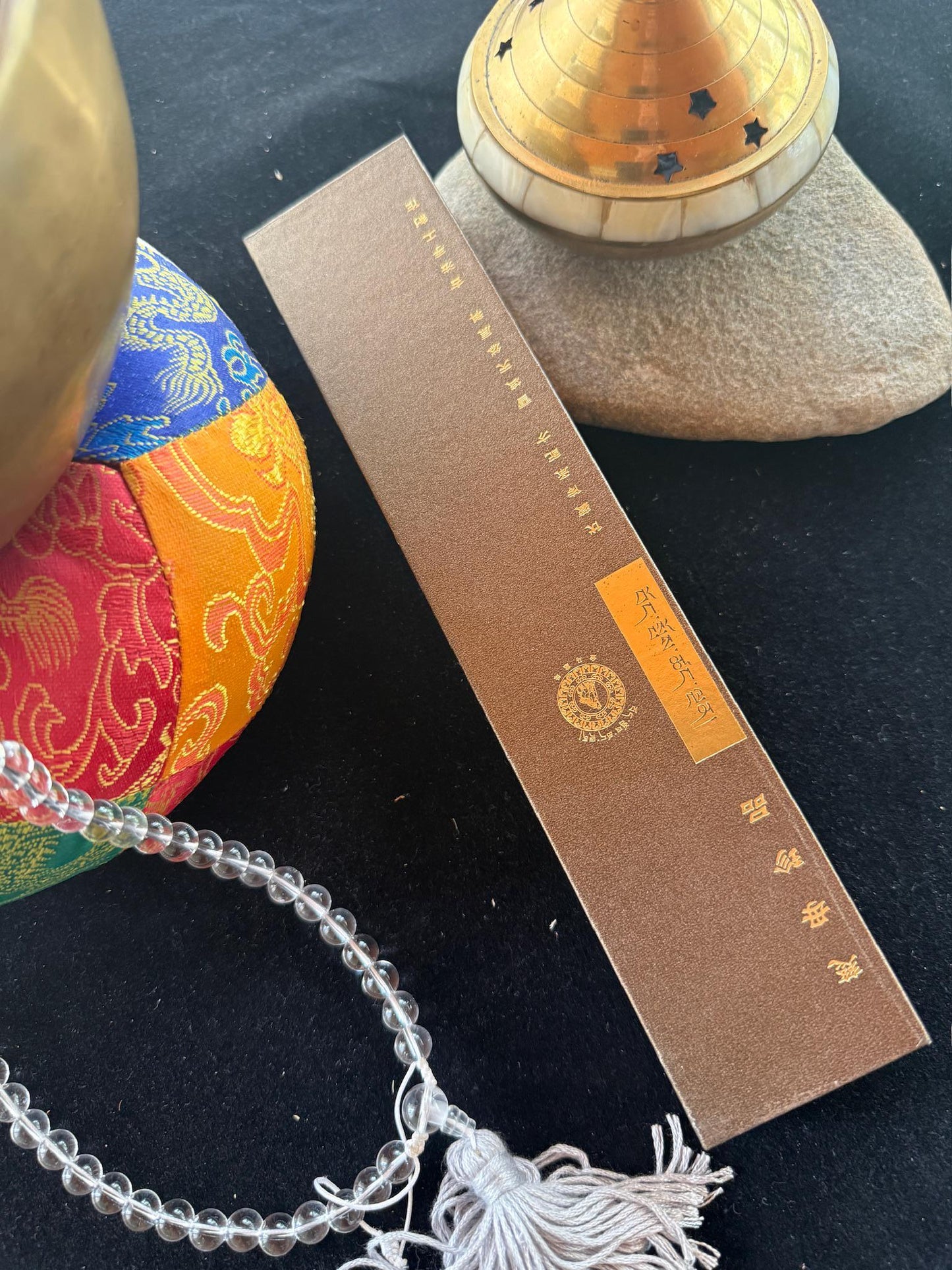 Divine Blue Water Incense | Tibet | 20 sticks | 8.5 inches long | Purifying