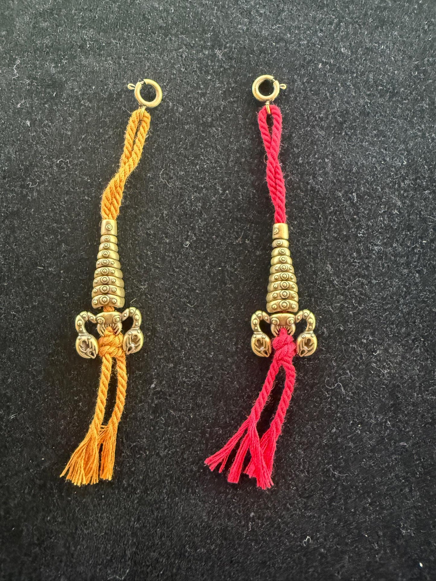Scorpion Counter Set | Metal and Cotton String | Approx 3.5 inches long