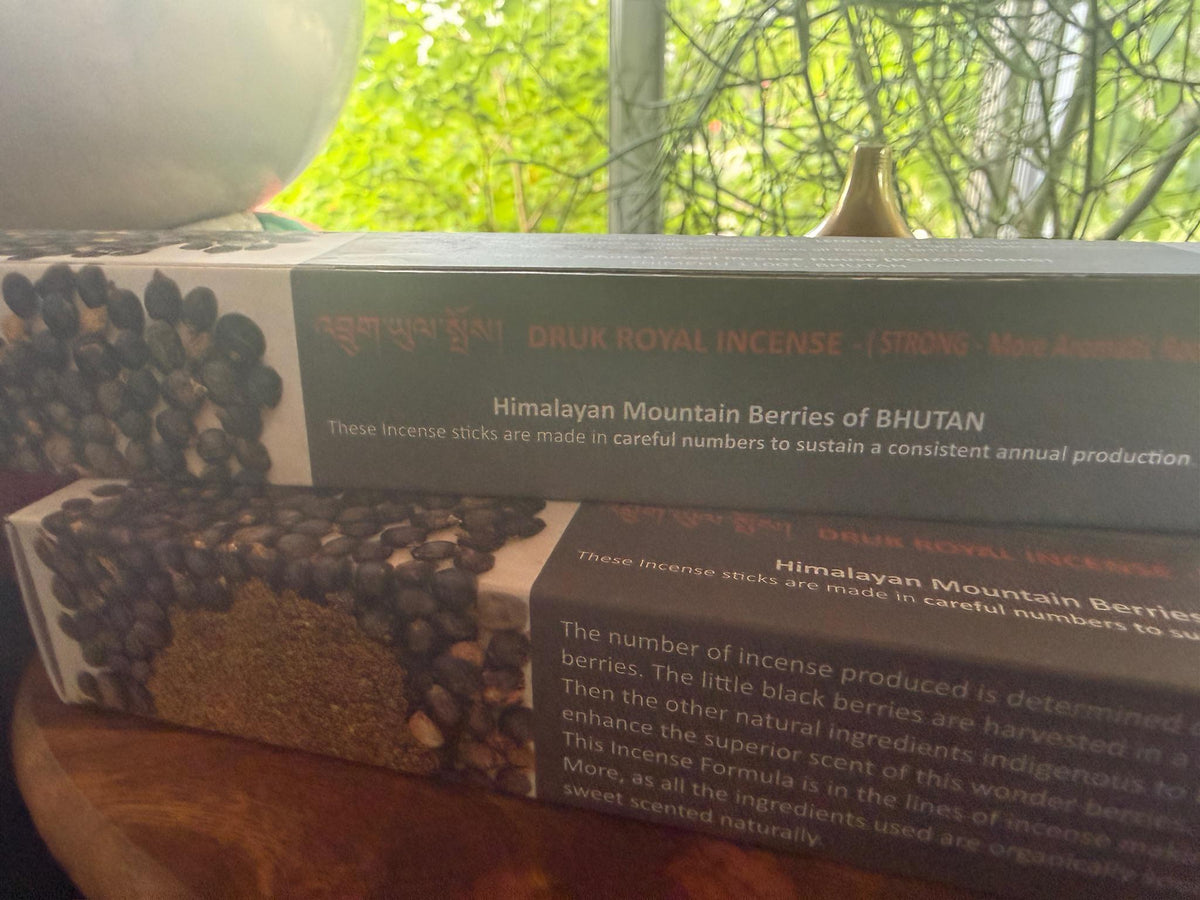 Druk Royal Incense (Strong) | Bhutan | 28 sticks | 8.25 inches | Bhutan Jewel Incense House