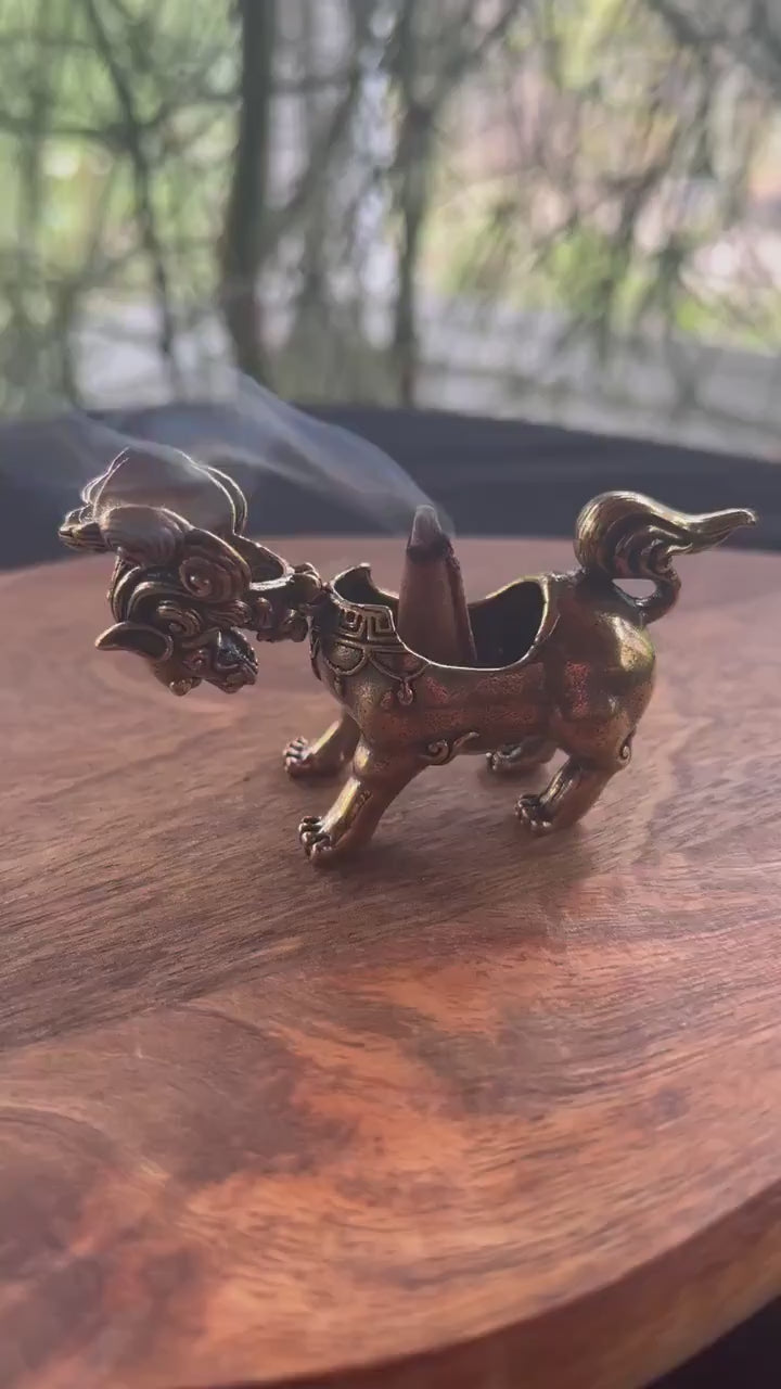 Tiny Snow Lion Incense Burner | Approx. 2.5 inches wide x 2 inches high | Brass