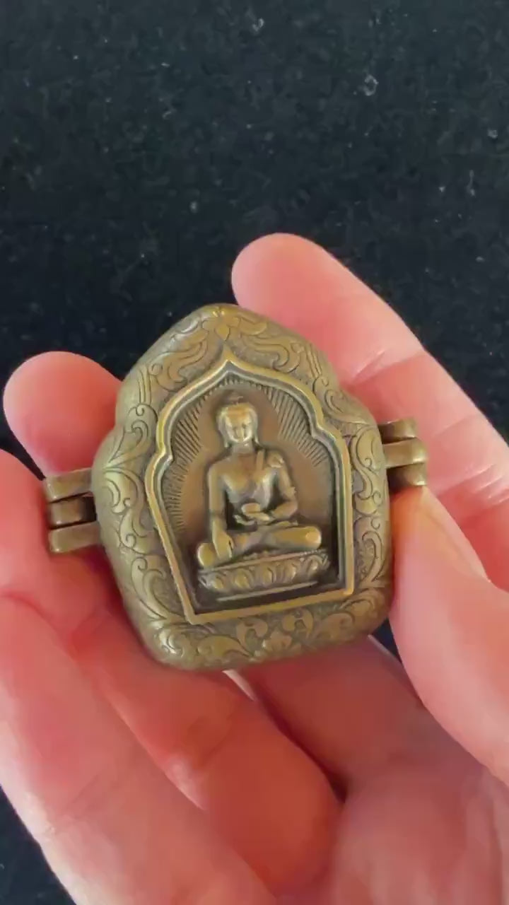 Buddha Gau Amulet Box | Approx 1.5 inches long x 1 inches wide | Tibet | Ghau
