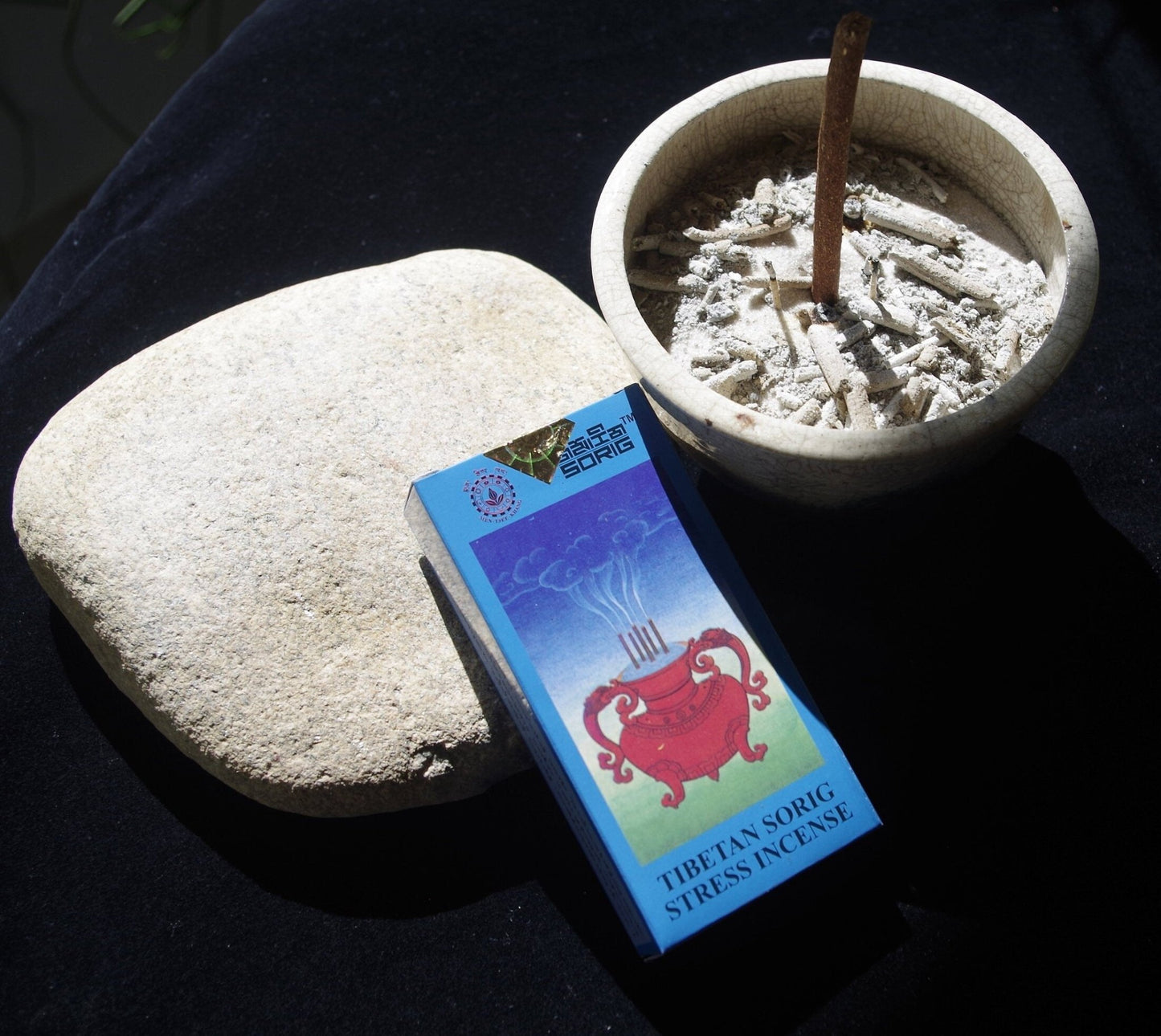 Tibetan Sorig Stress Incense | Tibetan Incense | 24 sticks | Men Tsee Khang | Loong - The Incense Stick