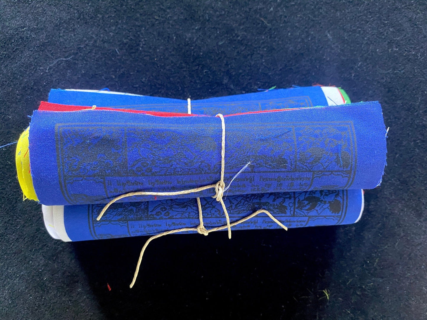 Windhorse Prayer Flags |Tibetan Prayer Flags | 6in x 7.5in | 1 set of 10 flags | Lung ta - The Incense Stick