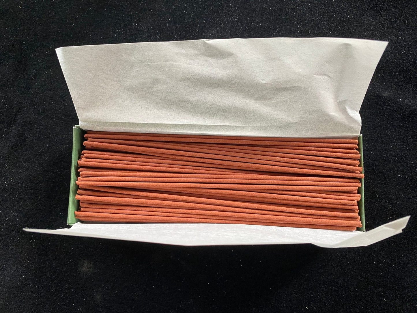 Kobunboku Incense | Japanese Incense | 40 grams | 5 1/2 inch sticks | Small Box | Baieido - The Incense Stick