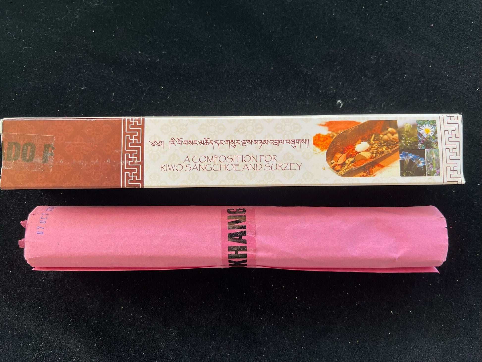 Nado Riwo Sangchoe Incense Red | Bhutanese Incense | 35 sticks | Pure Natural Incense | Nado Poizokhang | For Riwo Sangchoe and Surzey - The Incense Stick